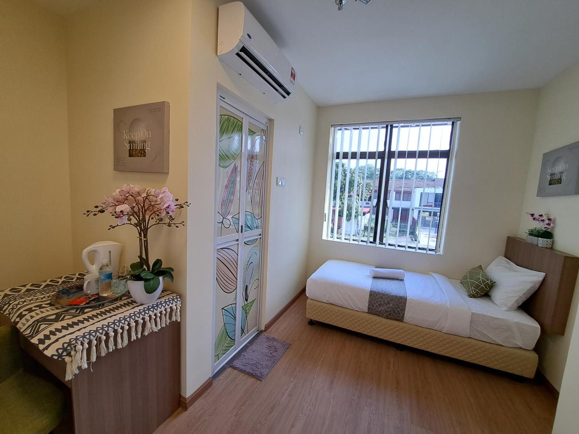 Scc Hotel Pj Петалинг Джая Екстериор снимка